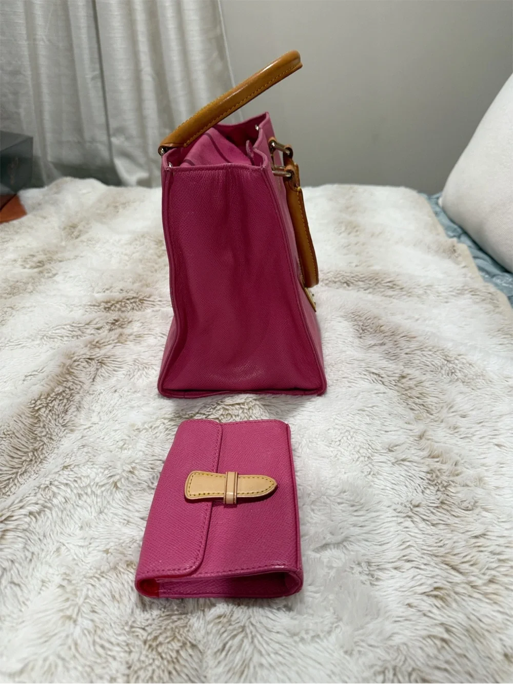 Dooney & Bourke PINK Tote with Tan Leather Handles & matching wallet.